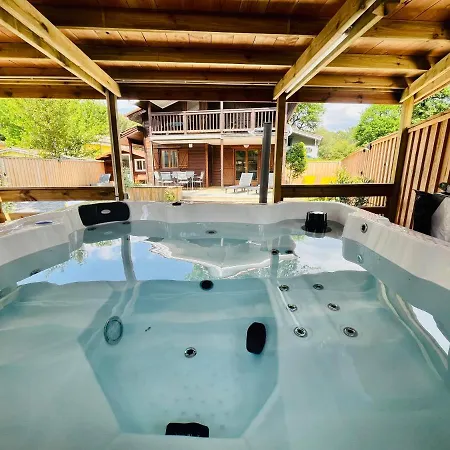 Chalet Domaine Forge 6-8Pers Jacuzzi Terrasse Plancha Proche Commerces La Teste-de-Buch Exterior photo
